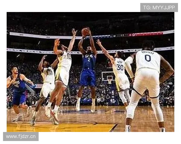 NBA季前赛10月17日开拓者vs爵士格兰特精彩集锦展现个人全能表现